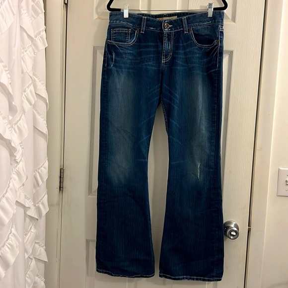 SOLD BKE Culture Jeans 👖 - Picture 1 of 5